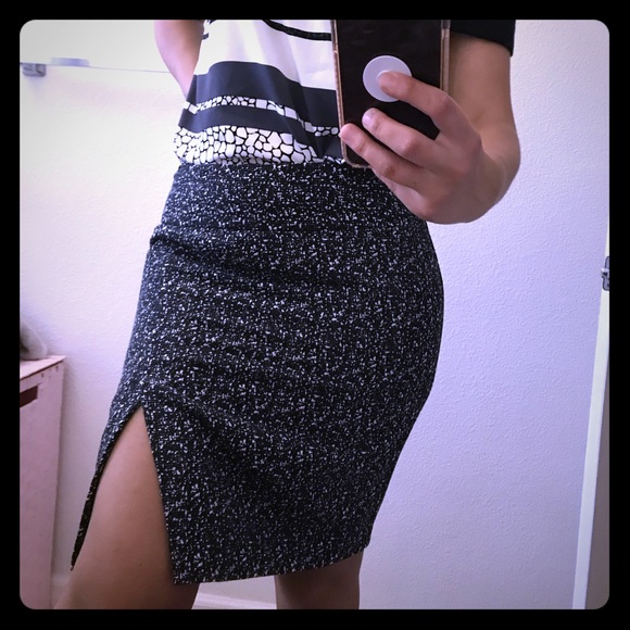 Express Dresses & Skirts - Express design studio skirt